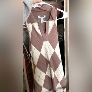 collared cream & brown sleeveless dress